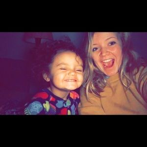 Meet your Posher, Olivia